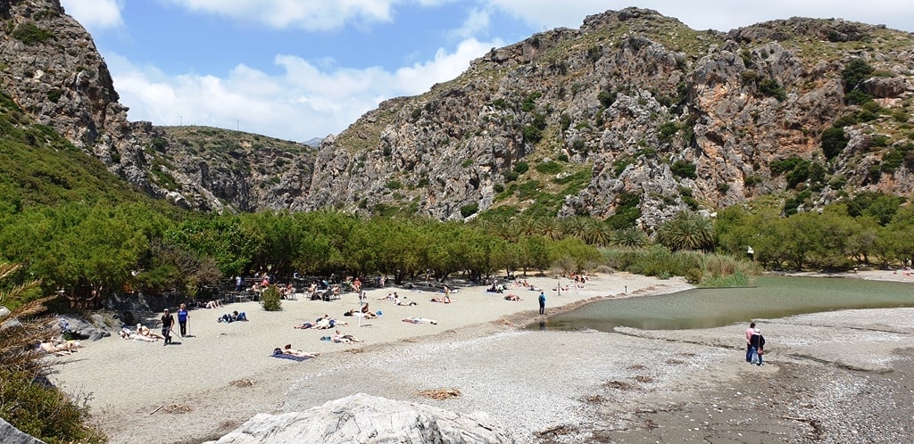 Um guia para a praia de Preveli em Creta