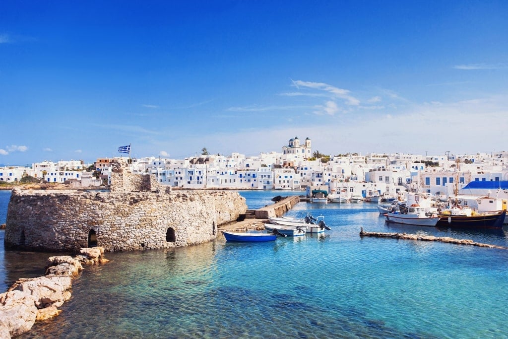 As melhores ilhas para visitar perto de Naxos